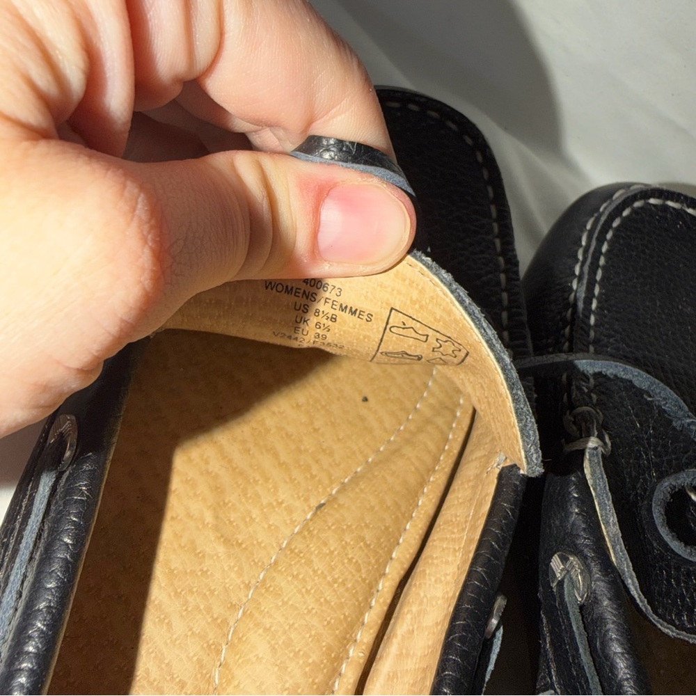 Lands' End Black Leather Moccasin Loafer Driving Shoes with Contrast Stitching - Picture 2 of 4